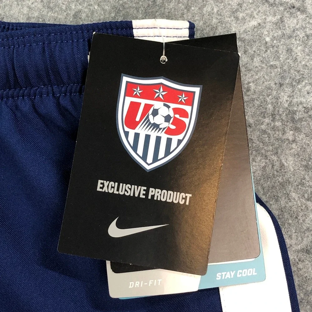New Nike Womens US Soccer Shorts Large Blue Dri-FIT Training Navy Stay Cool NWT - Picture 4 of 16